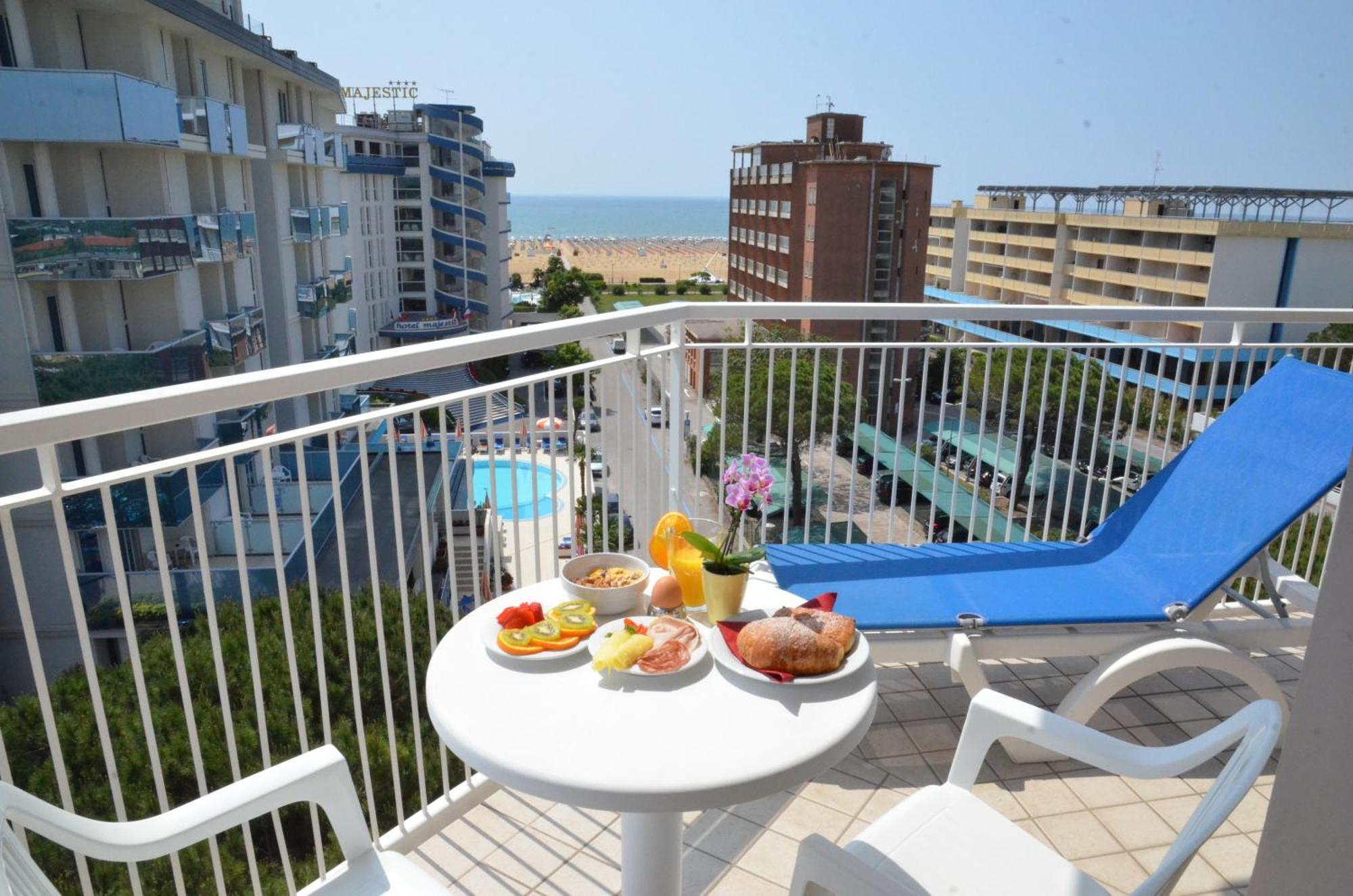 Hotel Luna Bibione Esterno foto